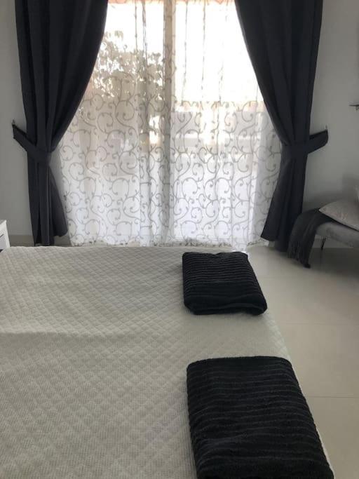אדחה Apartamento Con Impresionantes Vistas Y Piscina מראה חיצוני תמונה