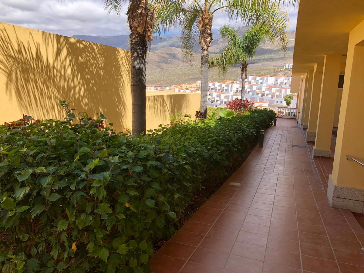 אדחה Apartamento Con Impresionantes Vistas Y Piscina מראה חיצוני תמונה