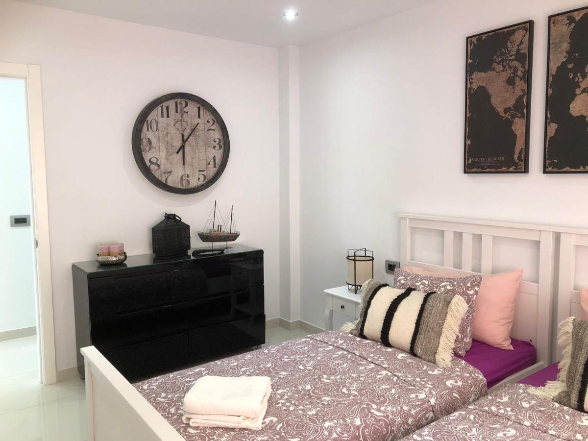 אדחה Apartamento Con Impresionantes Vistas Y Piscina מראה חיצוני תמונה