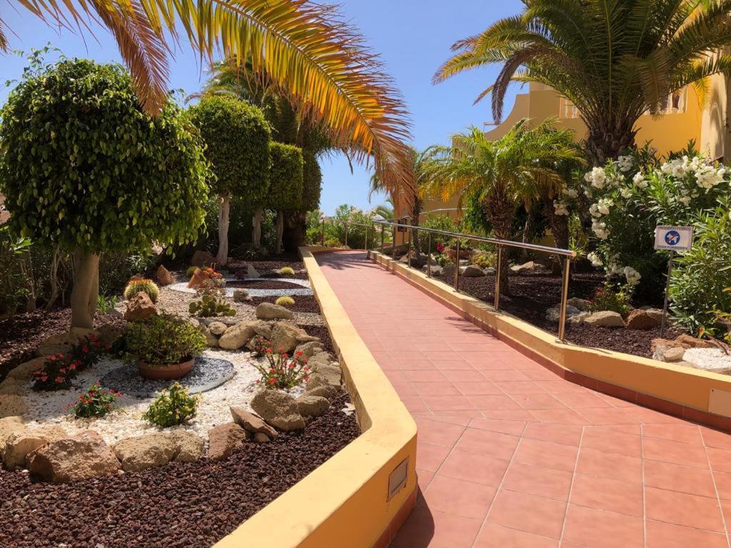 אדחה Apartamento Con Impresionantes Vistas Y Piscina מראה חיצוני תמונה